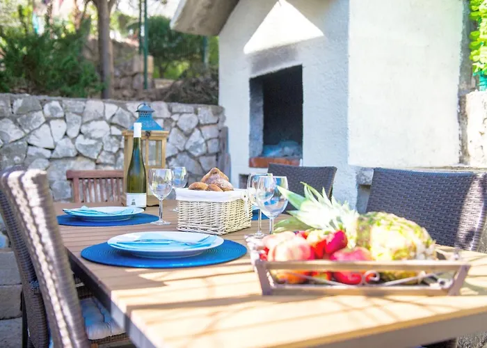 Madu --- Entire Private With Jacuzzi Trogir