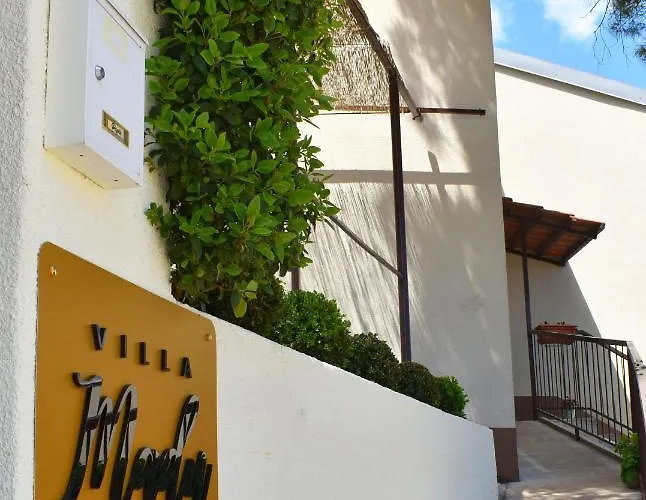 Villa Madu --- Entire Private With Jacuzzi